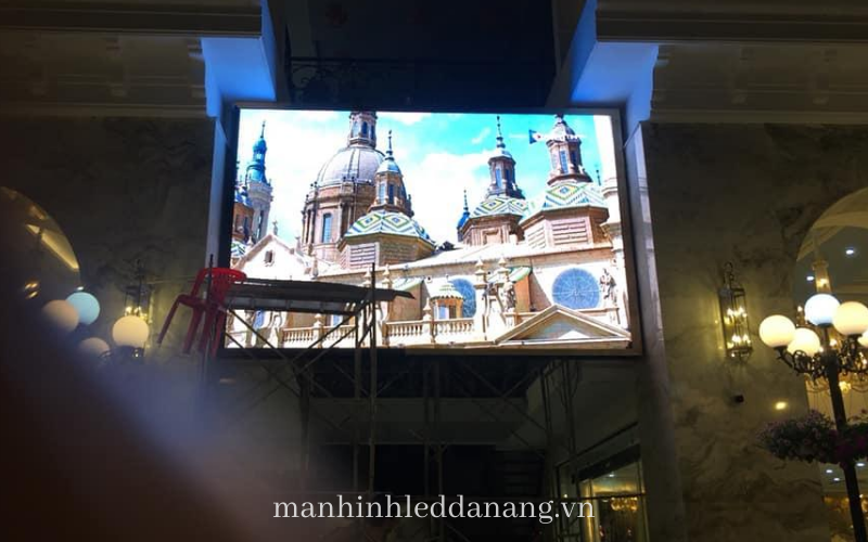 Màn hình LED ngoài trời là gì 